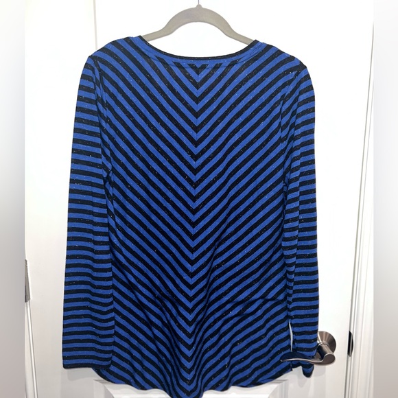 Apt. 9 Modern Essentials V-neck Tunic Navy Blue Silver Sparkly Tee Size Medium - Picture 2 of 5